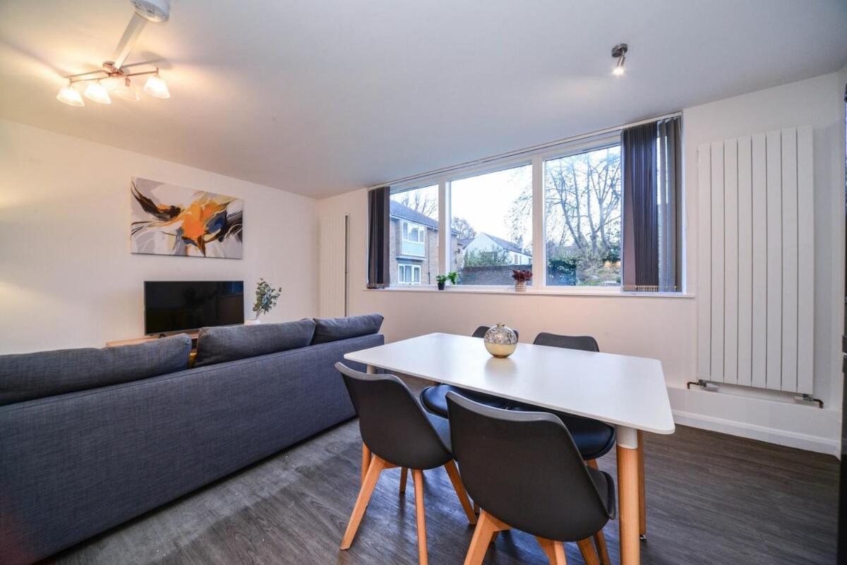 Modern 2-bed Nw Near Camden - Great Location & Transport Appartamento