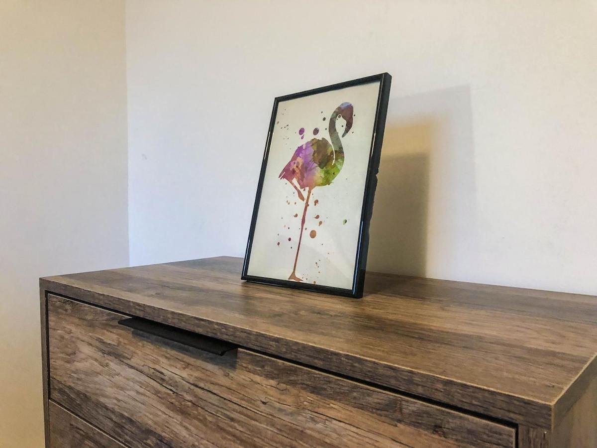 Modern 2-bed Nw Near Camden - Great Location & Transport Appartamento *